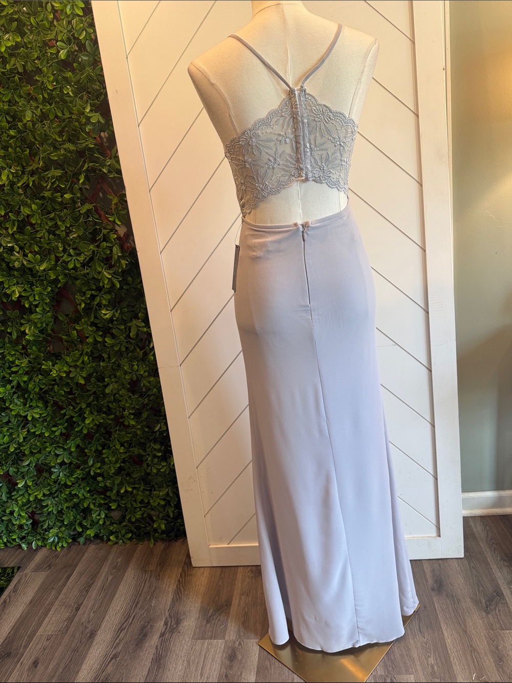NWT- Story of a Starry Night Lavender Grey Backless Lace Maxi Dress - Picture 11 of 16